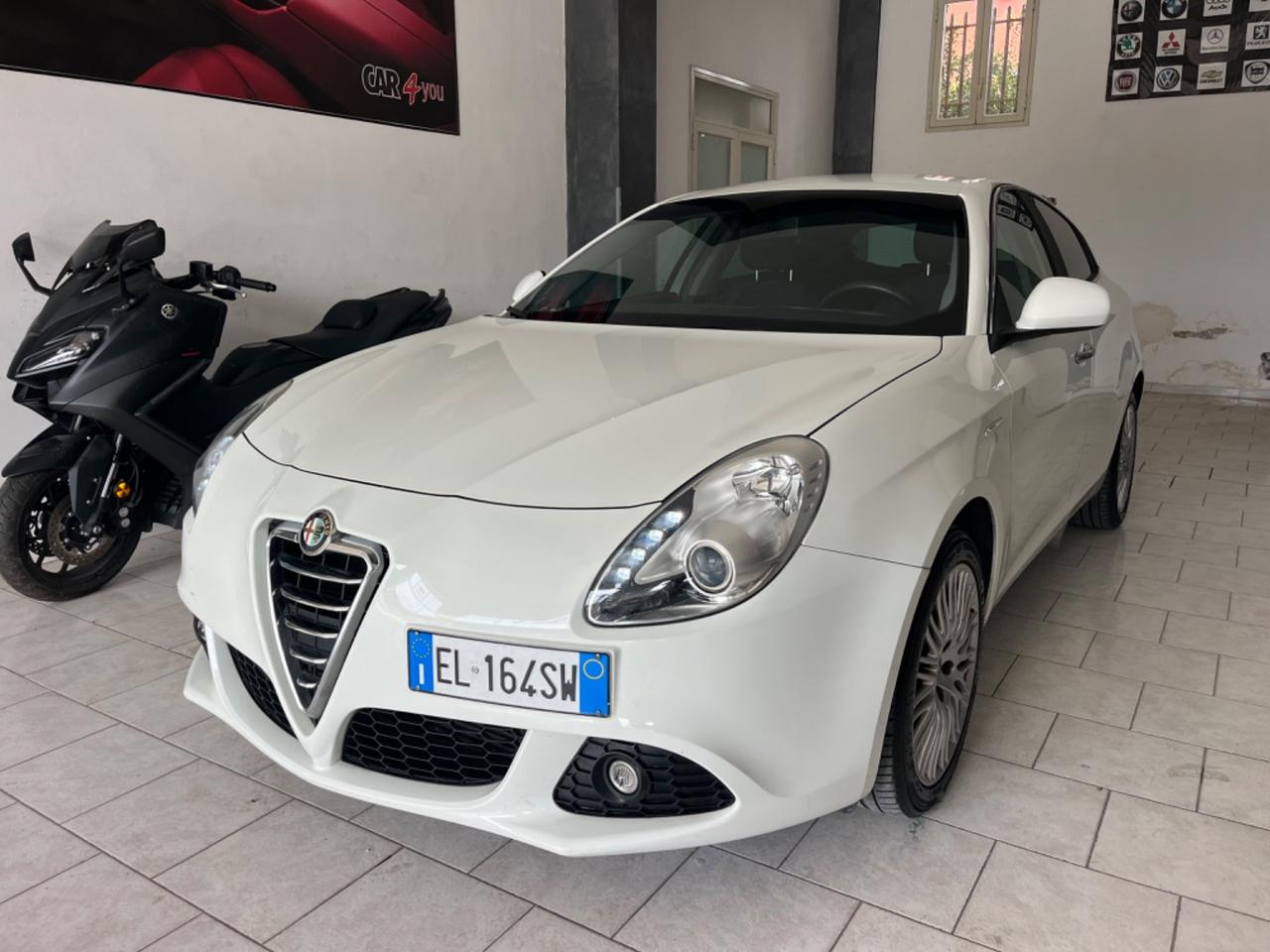 Alfa Romeo Giulietta 1.6 JTDm-2 105 CV Distinctive