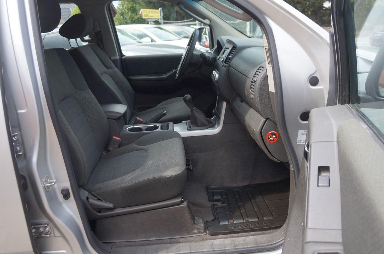 Nissan Navara 2.5 dCi 190CV 4 porte Double Cab Sport Platinum