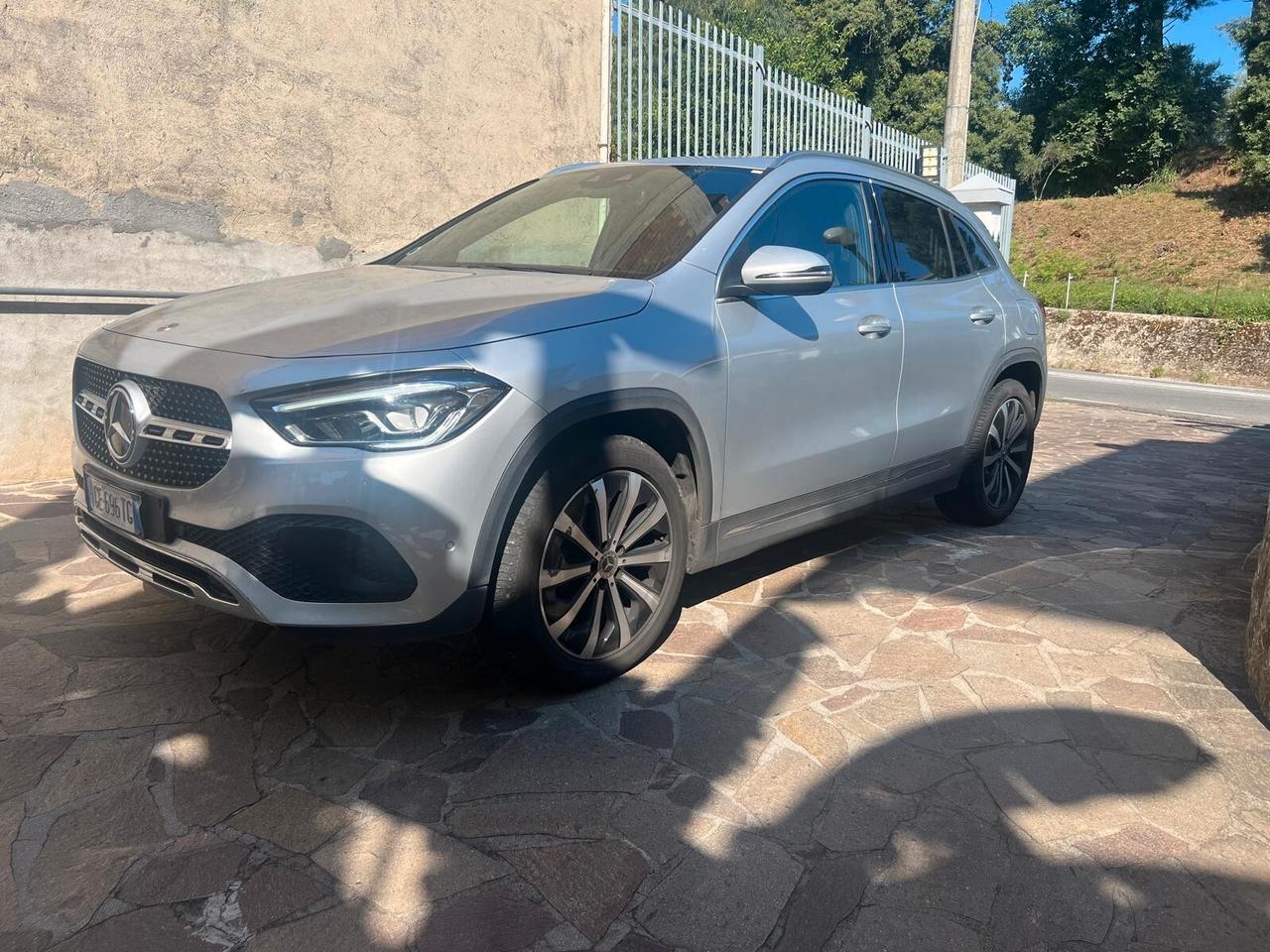 Mercedes-benz GLA 200 d Automatic Sport-1Proprietario-Interni Sportivi-