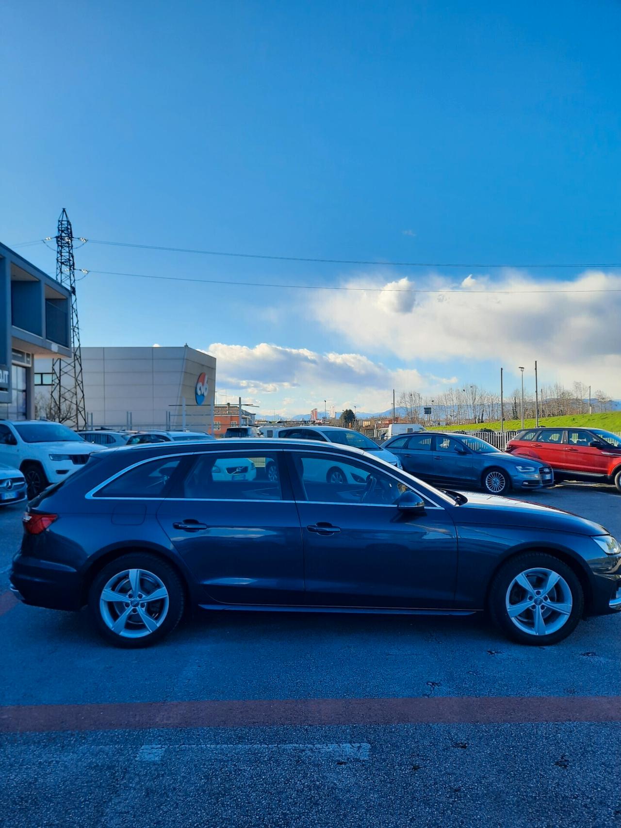 Audi A4 Avant 35 TDI S tronic Sport cokpit radar