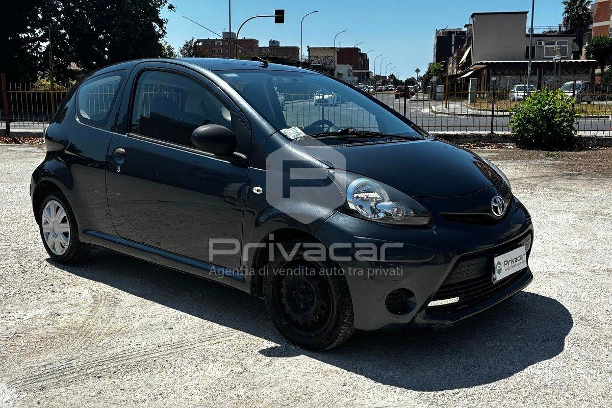 TOYOTA Aygo 1.0 12V VVT-i 3 porte Active Connect