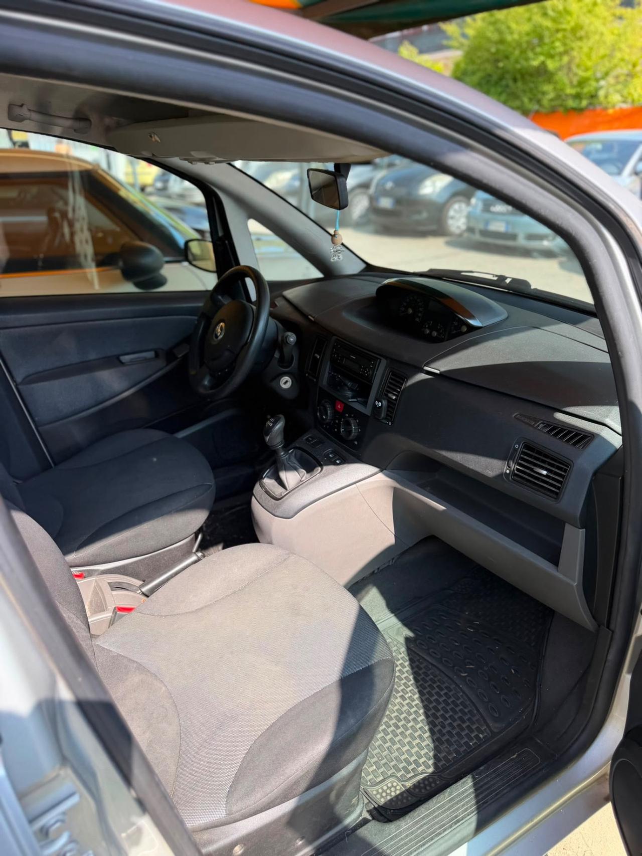 Fiat Idea 1.4 16V Emotion