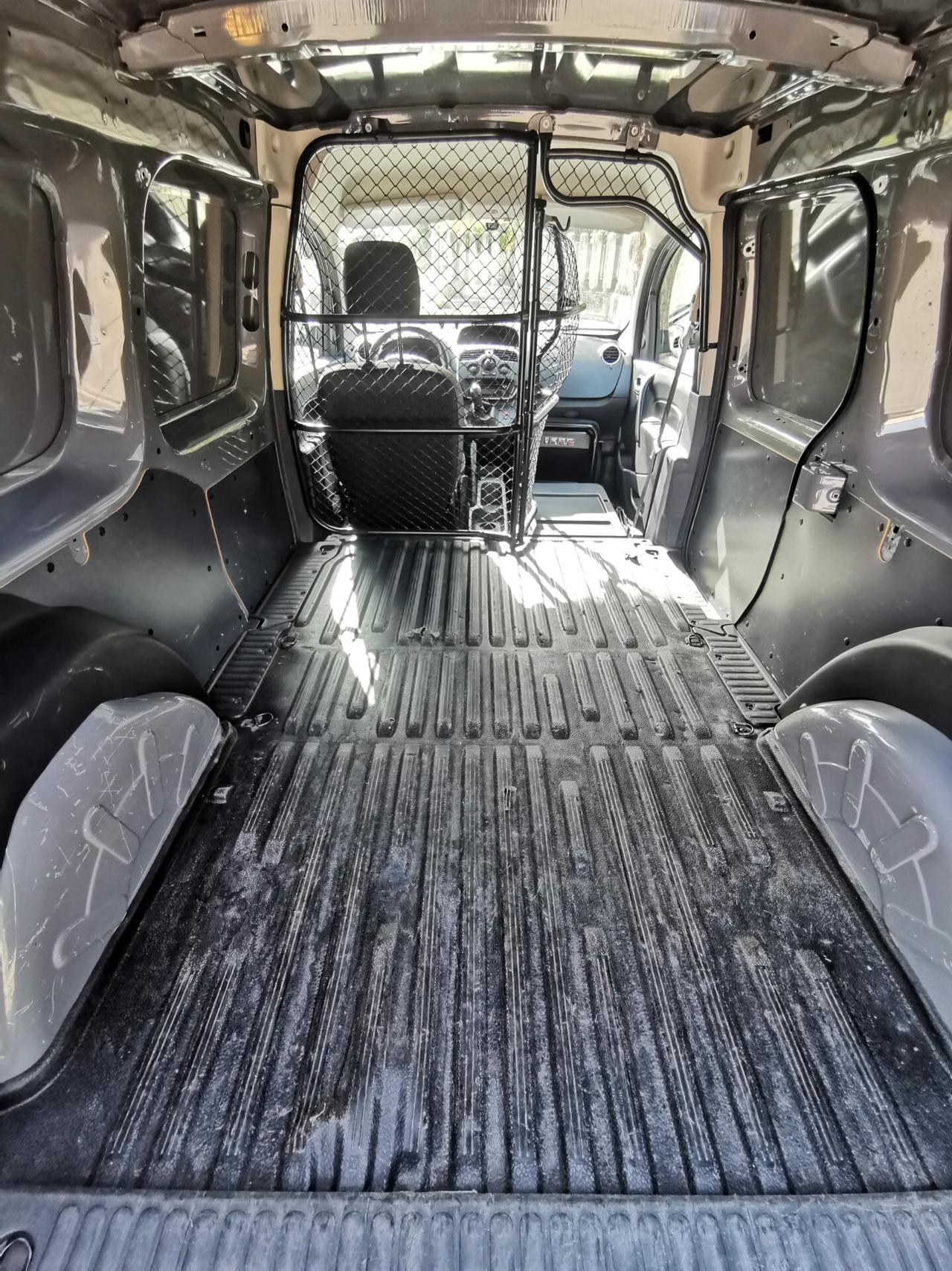 RENAULT KANGOO 1.5 DCI RAPID MAXI EXTRA