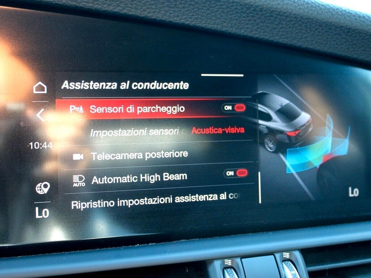 Alfa Romeo Giulia 2.2 Turbodiesel 190 CV AT8 Sprint