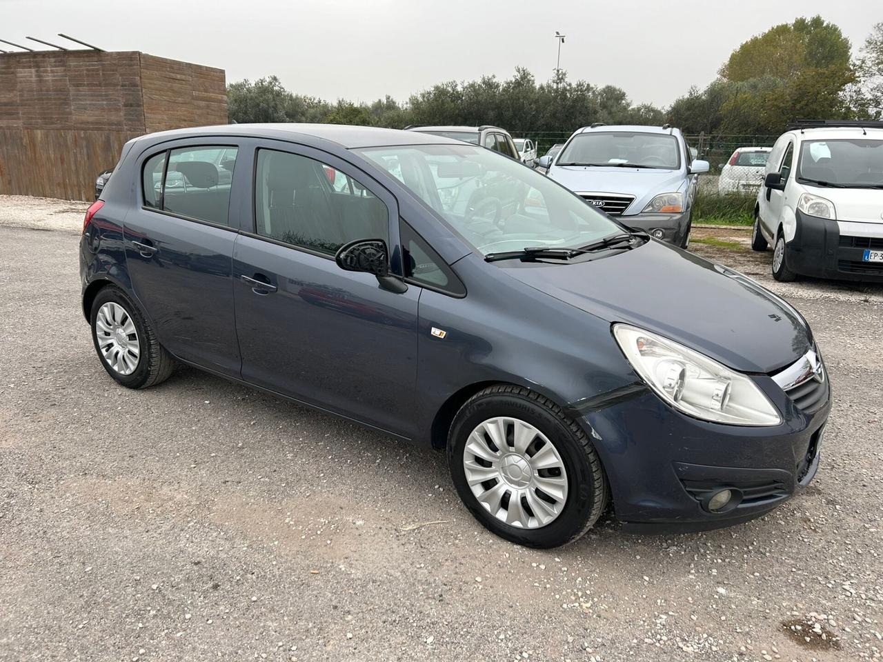 Opel Corsa 1.2 5 porte Enjoy GPL NEOPATENTATI