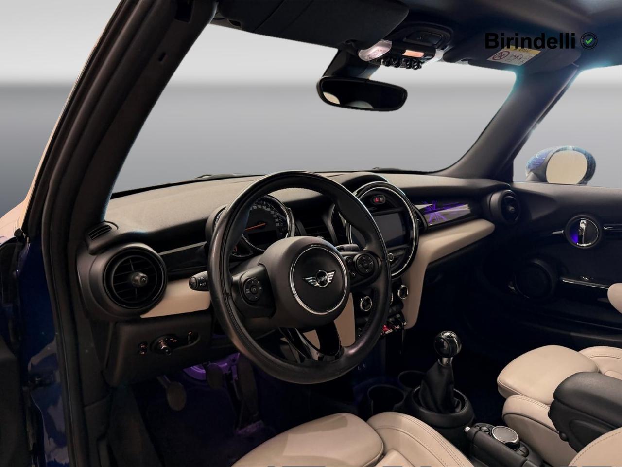 MINI Mini Cabrio (F57) - Mini 1.5 Cooper D Hype Cabrio