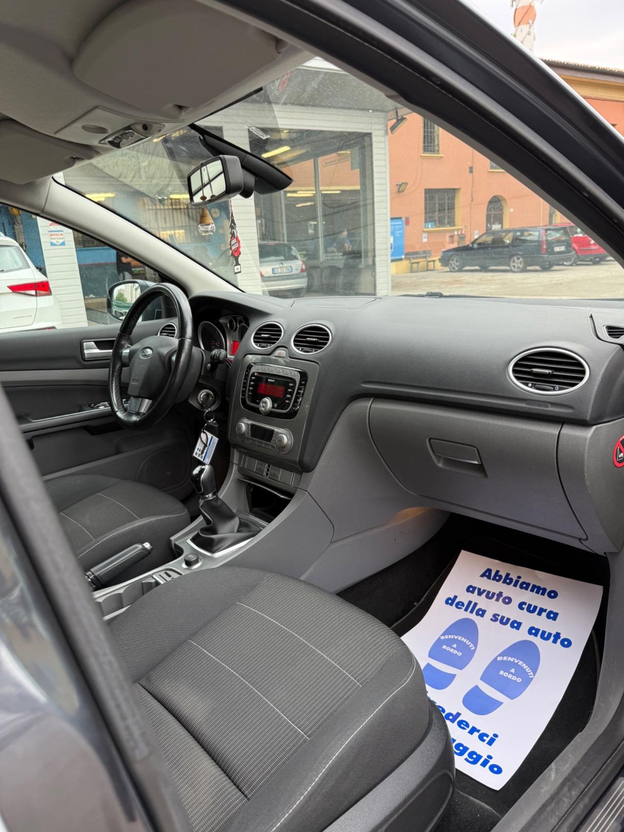 Ford Focus 1.6 TDCi (110CV) 5p. Tit. DPF