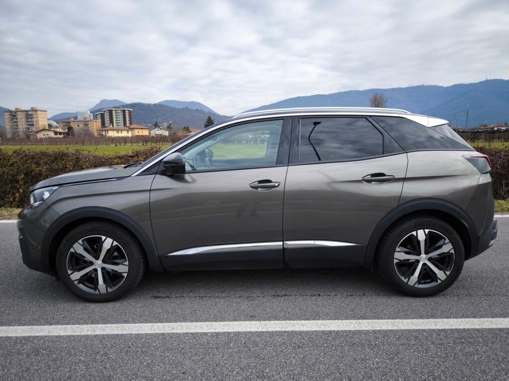 PEUGEOT 3008 1,6 BLUEHDI GT LINE – CAMBIO AUTOMATICO