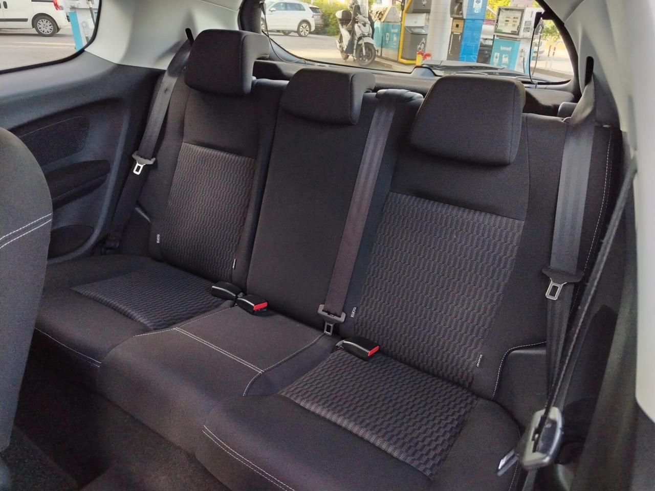 Peugeot 208 PureTech 82 3 porte Access