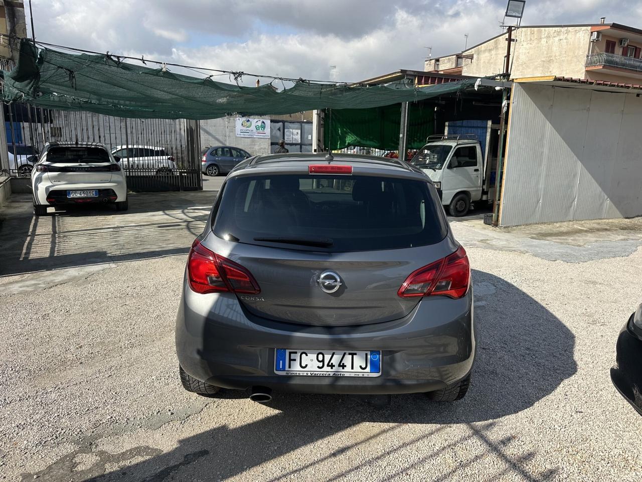 Opel Corsa 1.2 5 porte b-Color Km 128.000