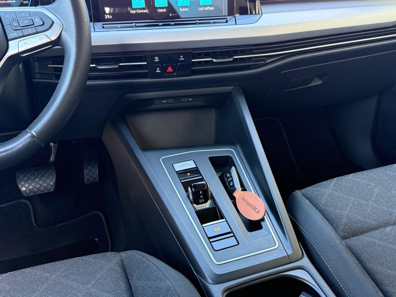 VW Golf 2.0 TDI SCR DSG Life 2022 PREZZO REALE