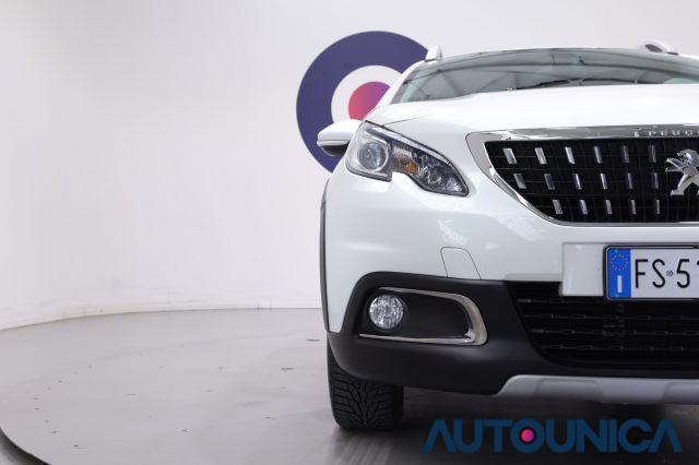 PEUGEOT 2008 1.2 PURETECH 82 S&S ALLURE NEOPATENTATI