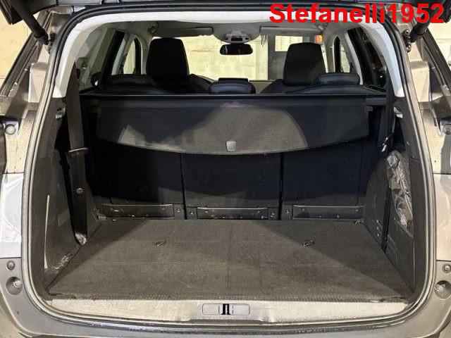 PEUGEOT 5008 II 2016 - 1.5 bluehdi Allure s&s 130cv 7p.ti eat