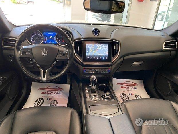 MASERATI Ghibli GRANLUSSO 3.0 275 CV
