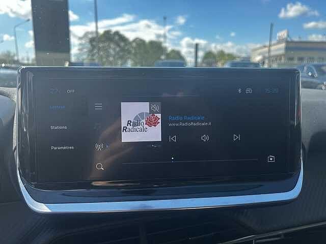 Peugeot 208 MHEV 1.2 Hybrid 100cv E-DCS6 STYLE KM ZERO