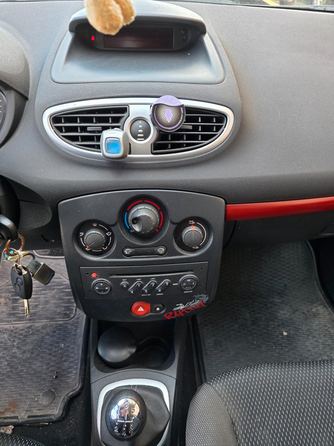 Renault Clio 1.2 16V 5 porte Rip Curl