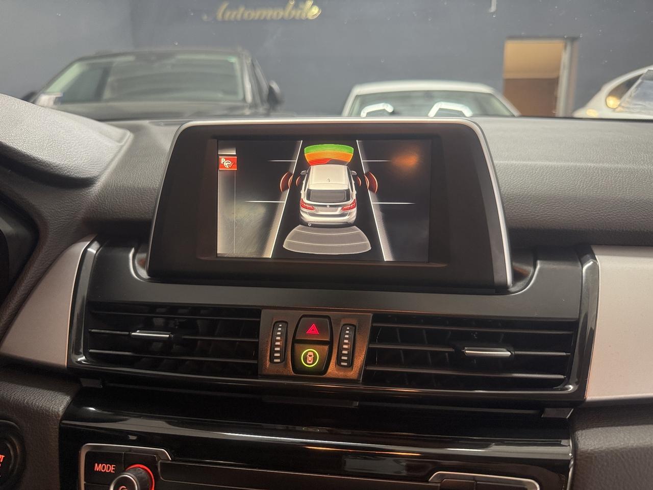 Bmw 2er Active Tourer 218d Luxury