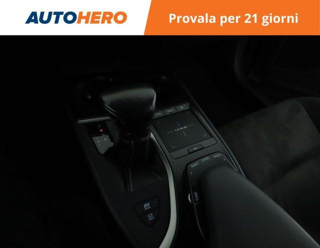 LEXUS UX Full Electric UX Hybrid Executive