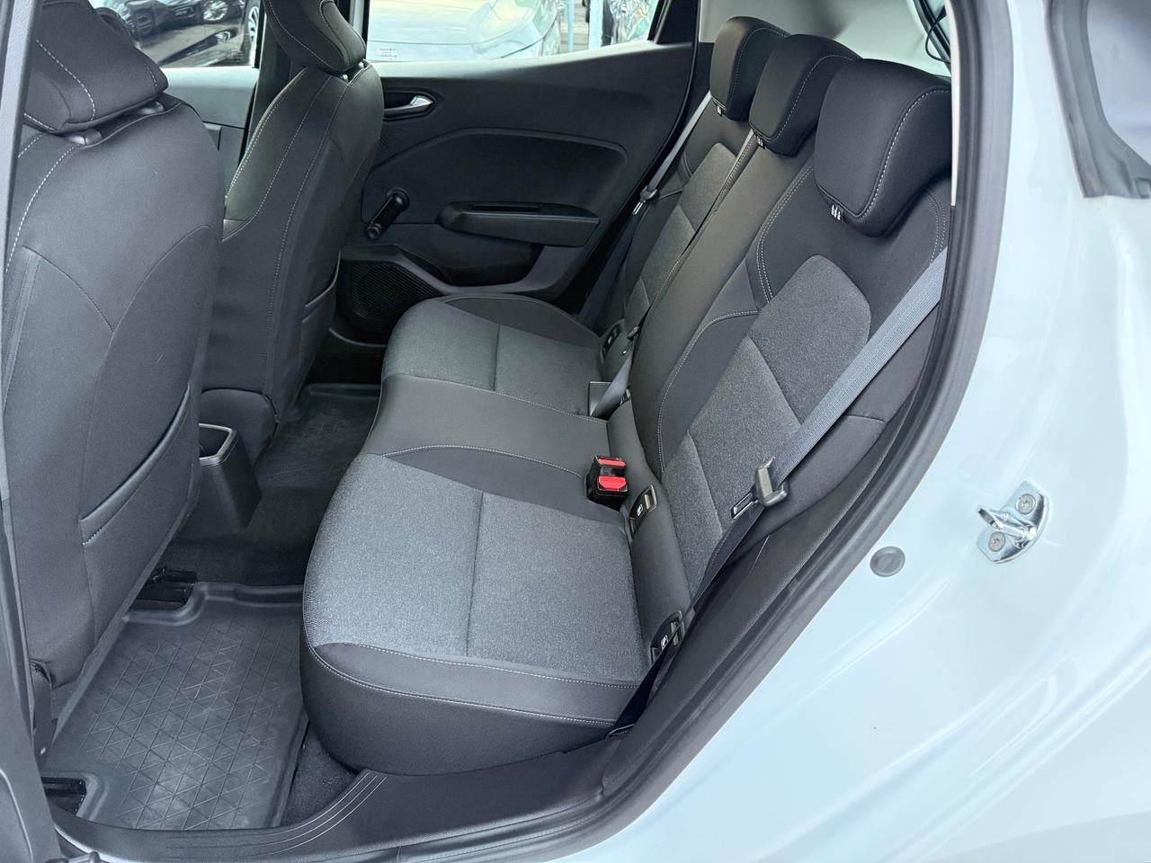 Renault Clio TCe 90 CV 5 POSTI 5p Business