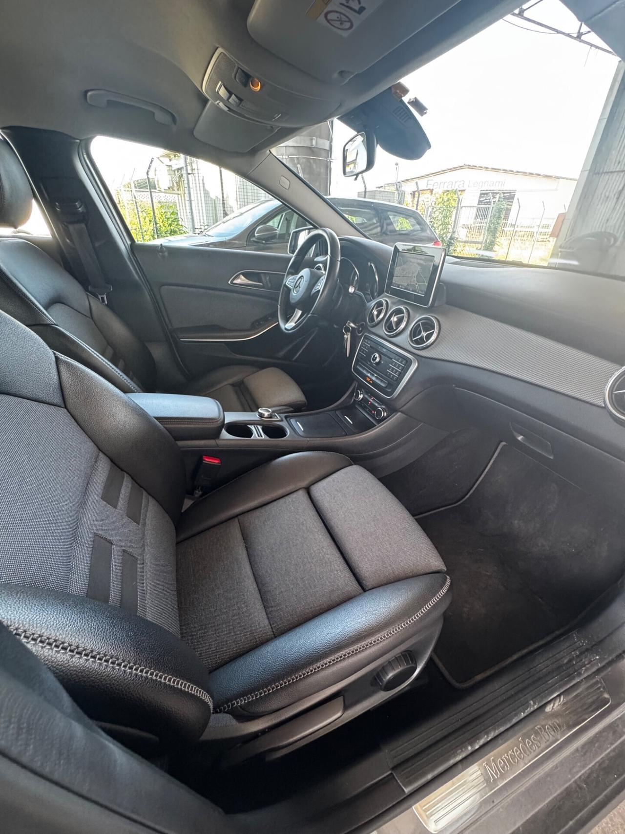Mercedes-benz GLA 200 GLA 200 d Executive