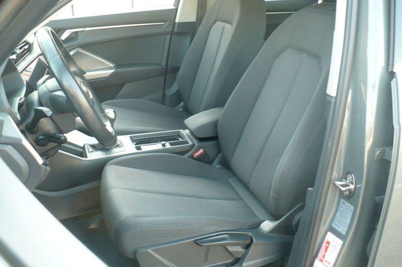 Audi Q3 Q3 35 TDI S tronic Business Advanced