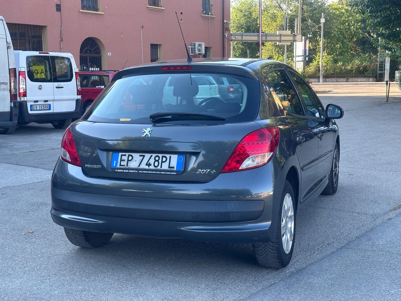 Peugeot 207 Plus 1.4 8V 75CV 5p. ECO GPL