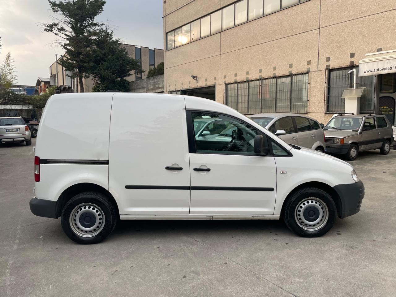 Volkswagen Caddy 2.0 Ecofuel 4p. Van