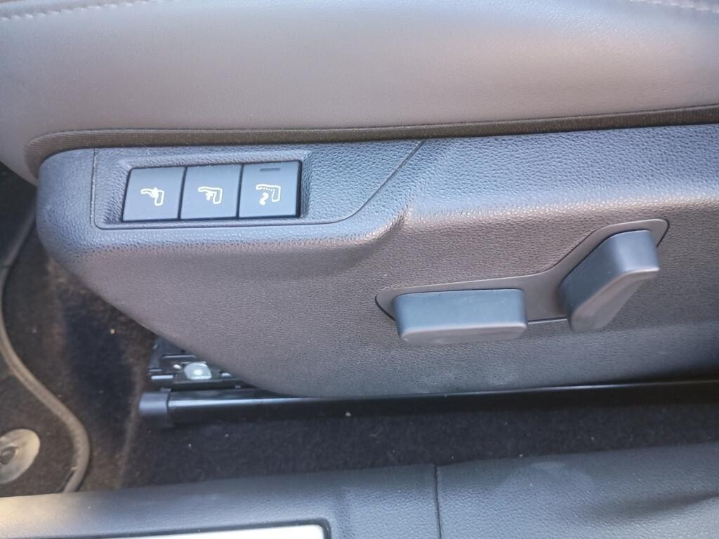 Alfa Romeo Junior 1.2 136 CV Hybrid eDCT6 Speciale