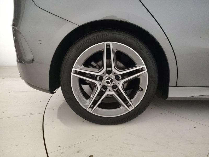 Mercedes-Benz Classe B B 180 AMG Line Premium Plus auto