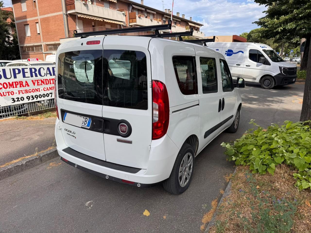 Fiat Doblò 1.6 MJT 5 POSTI Maxi garanzia 12 mesi