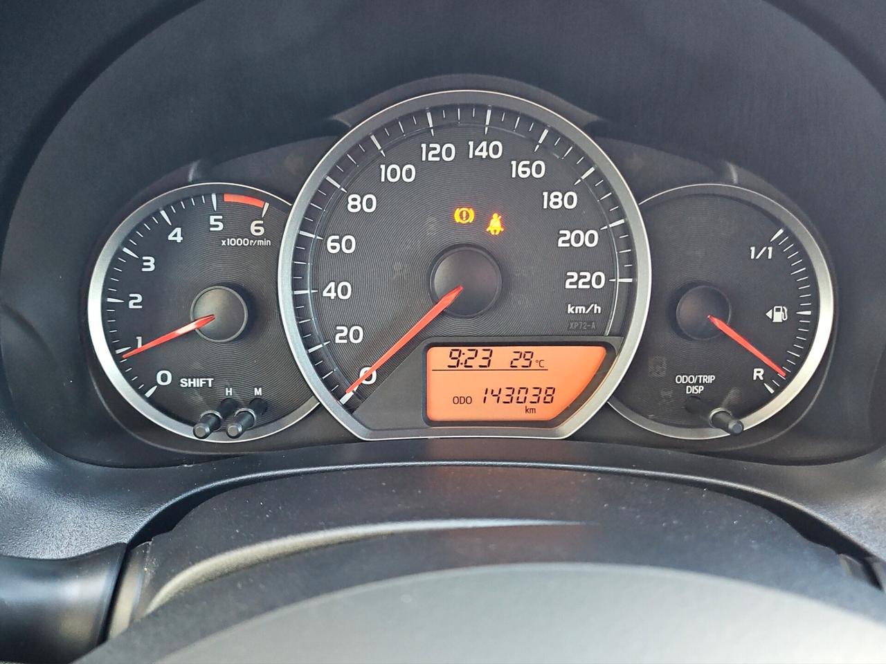 Toyota Yaris 1.4 D-4D 5 porte Trend SEDILI RISCALDABILI RETROCAMERA NAVI