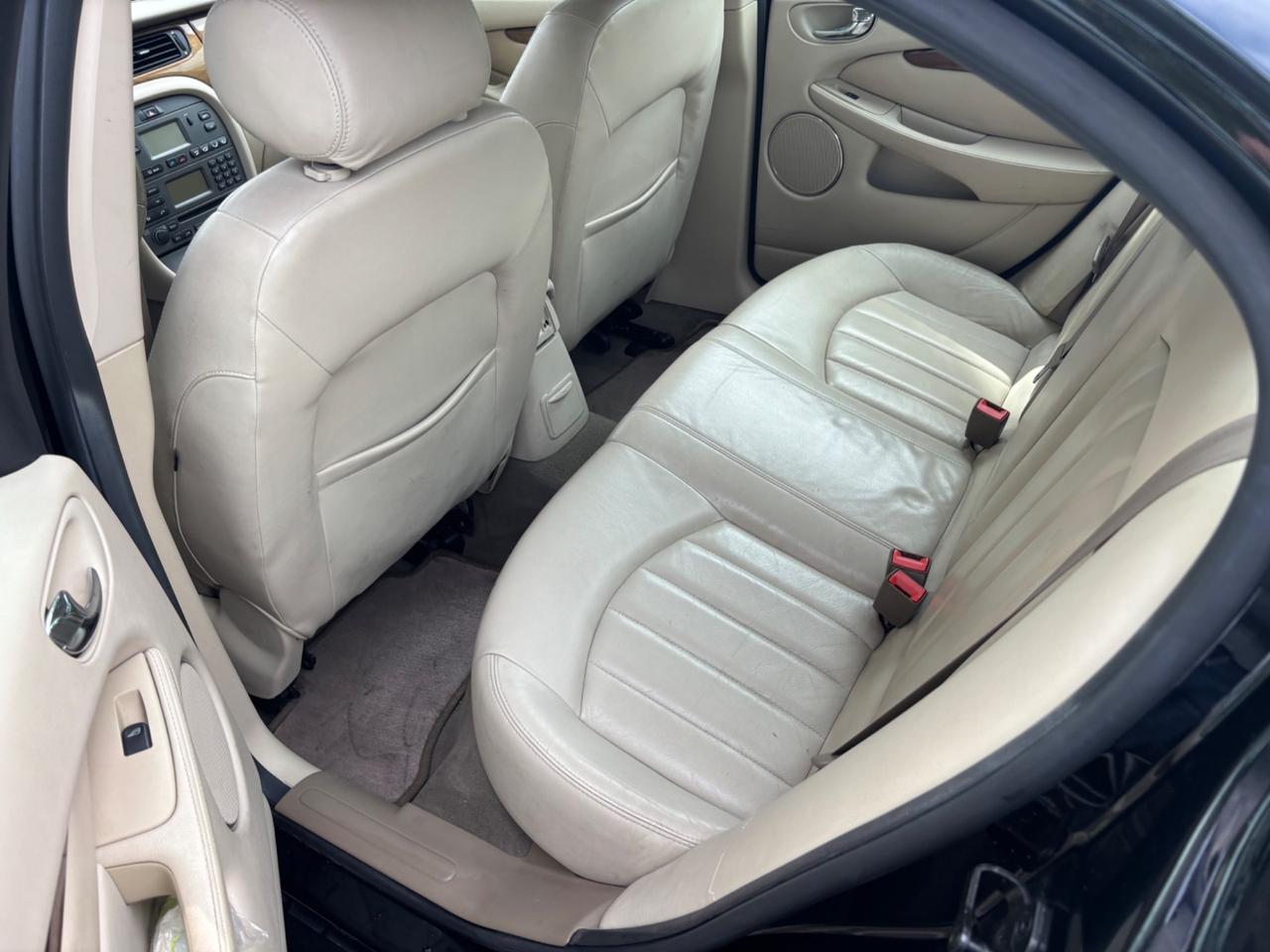 X-Type 2.5 V6 24V cat Executive