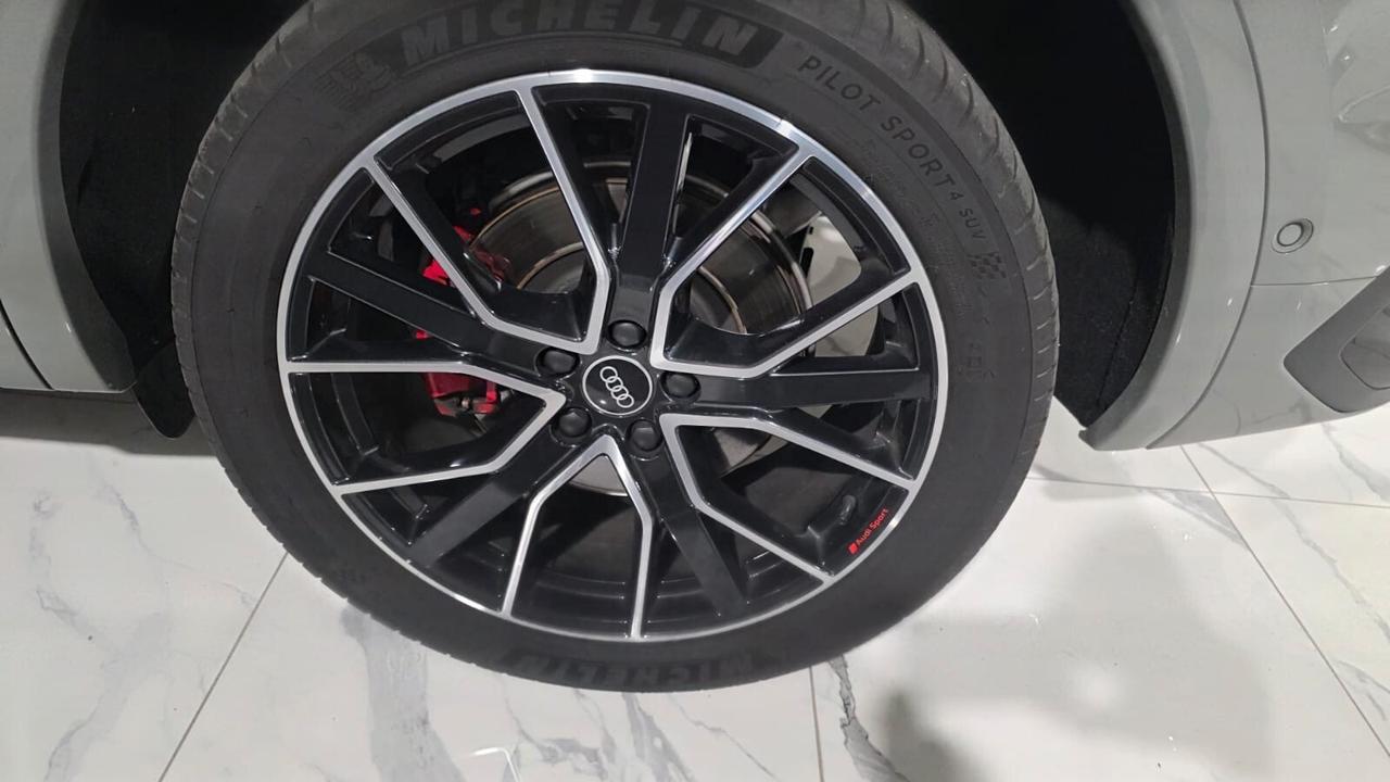 Audi Q5 SPB 40 TDI quattro S tronic line plus