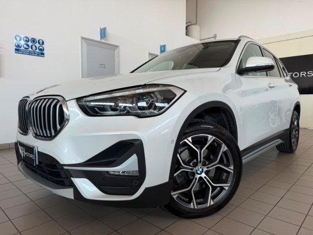 BMW X1 xDrive18d xLine //HEAD UP//LED//PELLE//