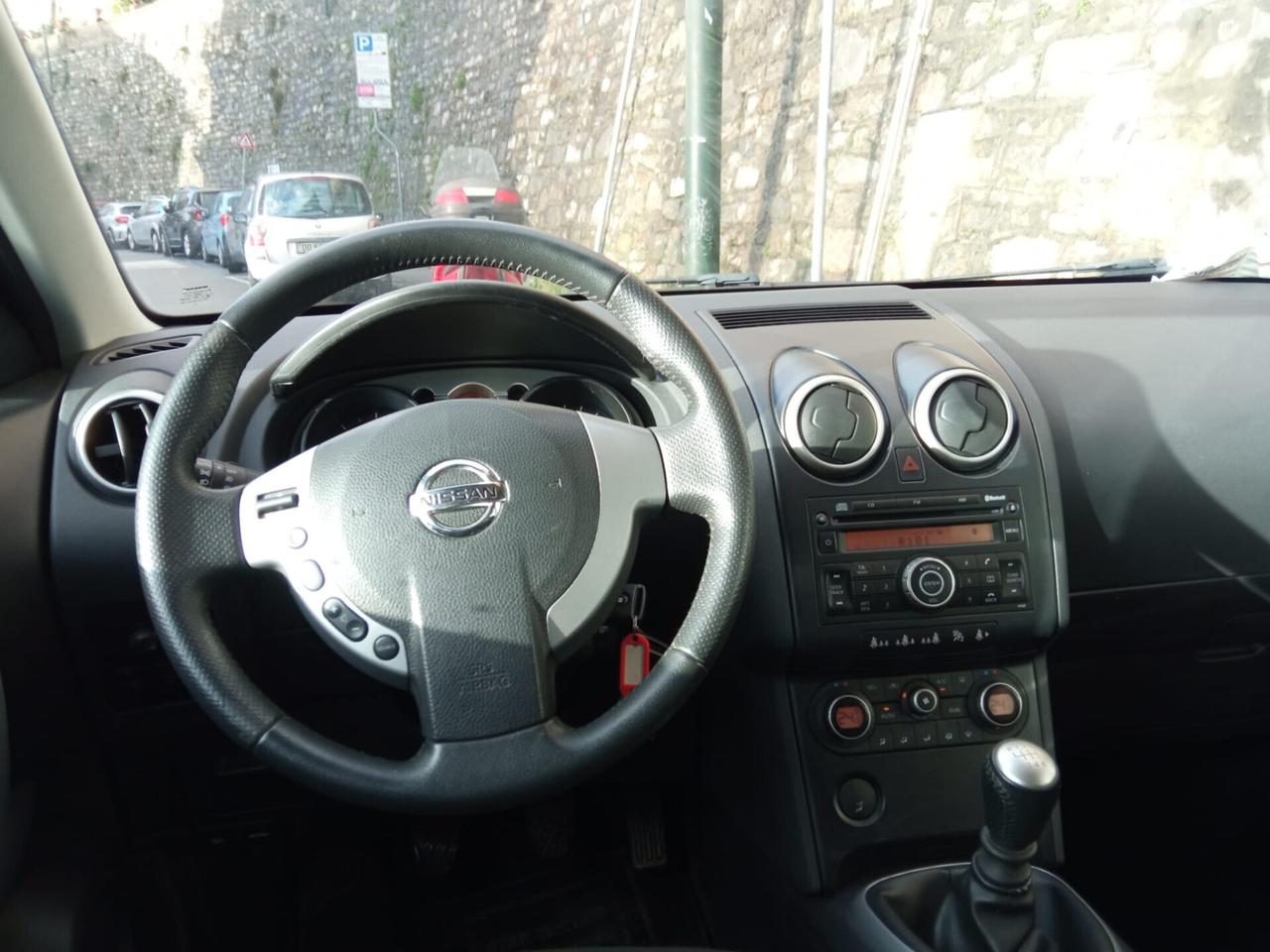 Nissan Qashqai 2.0 dCi DPF Tekna