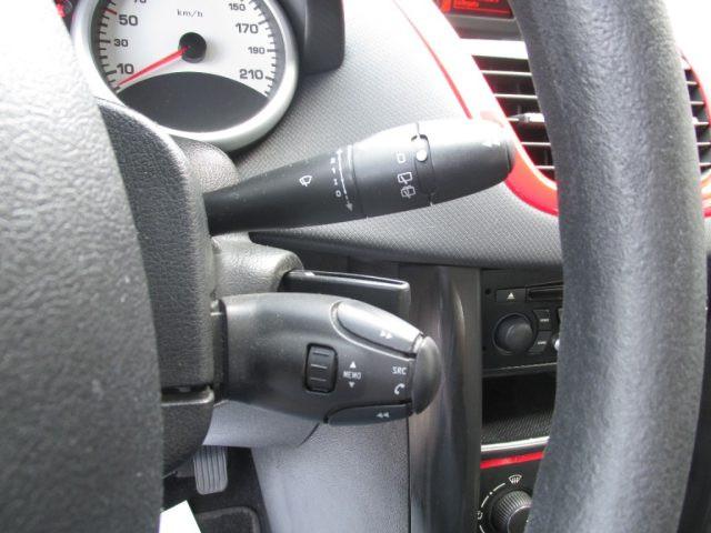 PEUGEOT 207 1.4 HDi 70cv FAP 3p. -Ok Neopatent.- UniPropriet.