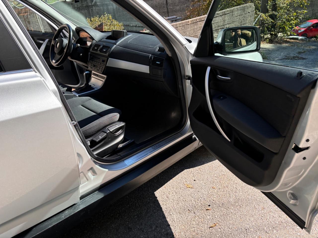 Bmw X3 3.0d cat Attiva UNICO PROPRIETARIO NUOVA