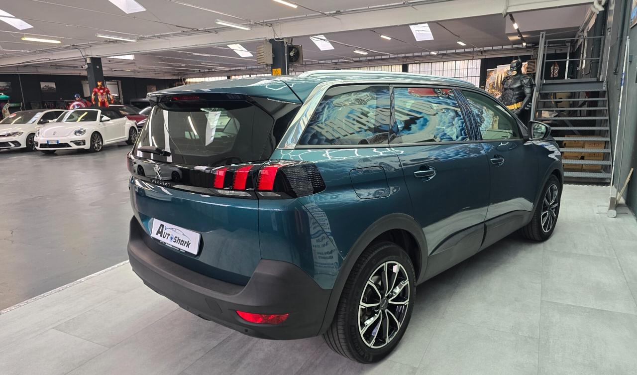PEUGEOT 5008 ACTIVE 1.2 TURBO 7P