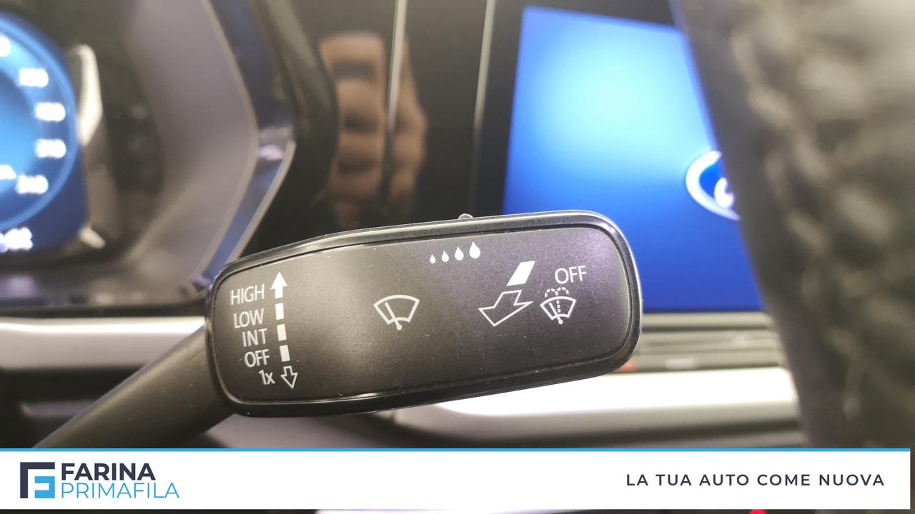 FORD T. Connect V761 Transit Van Trend 1.5 PHEV 150cv A6 PC