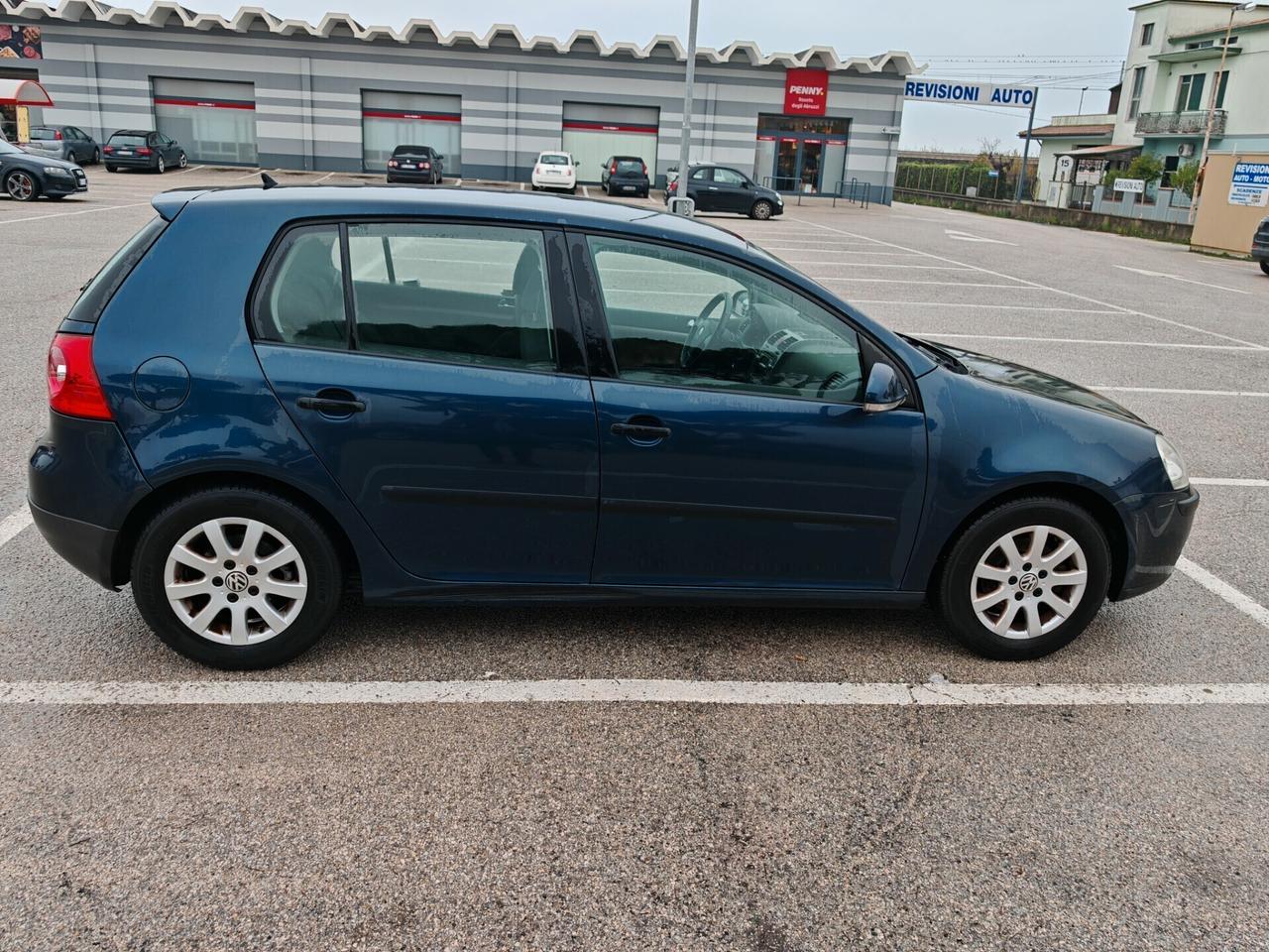 Volkswagen Golf 1.6 5p. Gpl 102 cv PREZZO NON TRATTABILE .