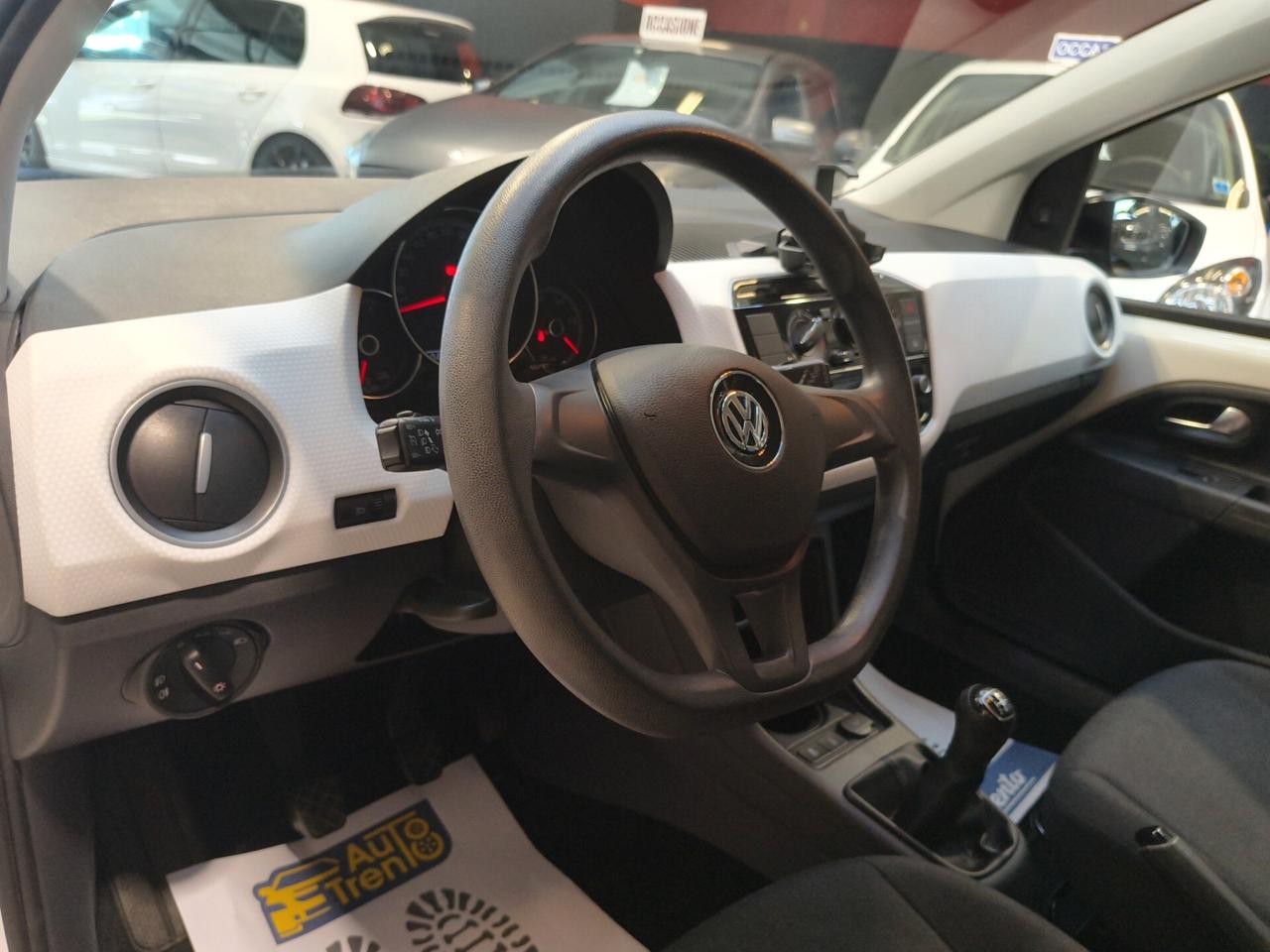 Volkswagen up! 1.0 5p. take solo 19.000 km