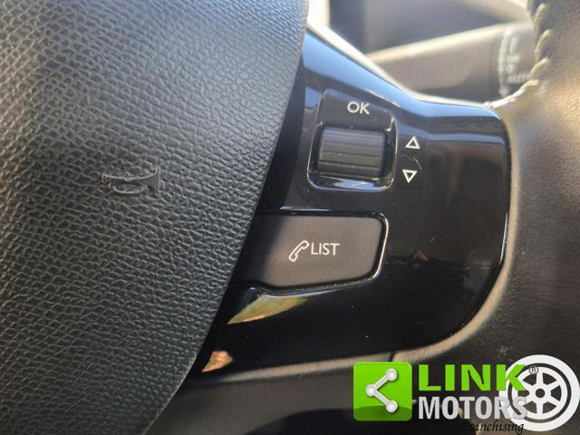 PEUGEOT 308 ACTIVE BlueHDi 100 S&S SW Style