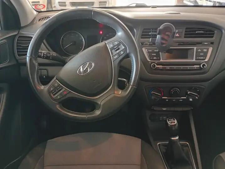 Hyundai i20 1.2 Benzina