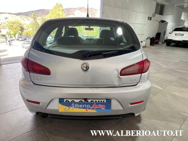 ALFA ROMEO 147 1.9 JTD (120) 5 porte Distinctive