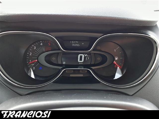 RENAULT Captur 1.5 dCi 90cv Intens EDC E6