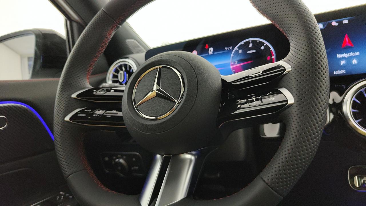 Mercedes-Benz GLA 200 d automatic