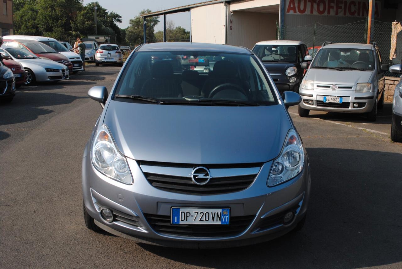 OPEL CORSA 1.2 80 CV OK NEOPATENTATI