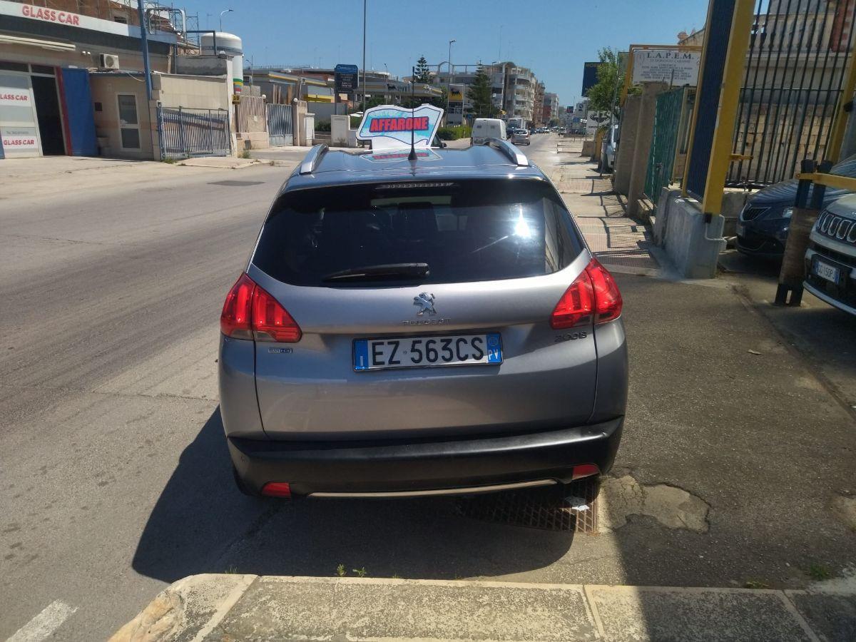 PEUGEOT 2008 BlueHDi 100 Allure NAV/SENS.