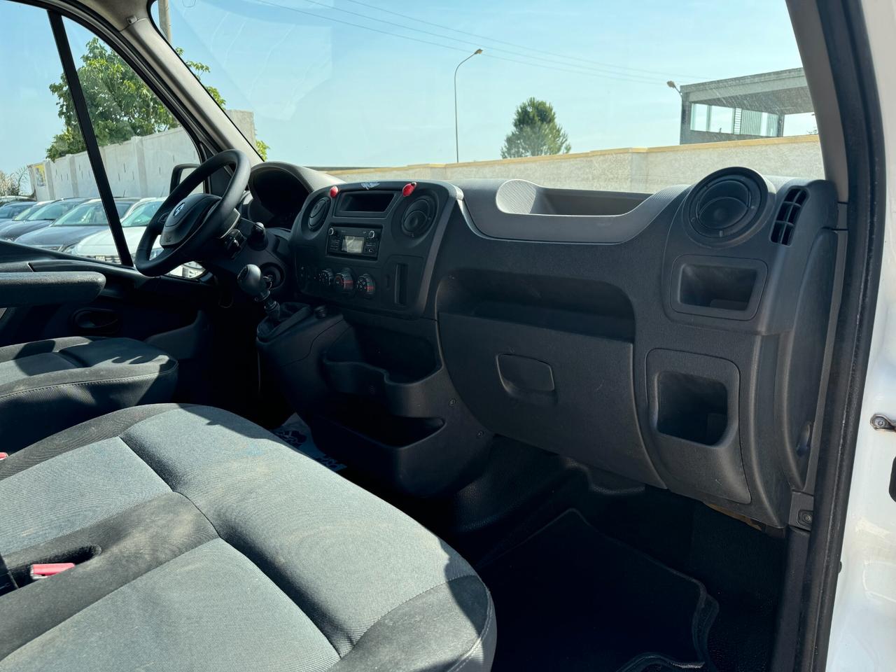 RENAULT MASTER T35 2.3 DCI/135 PL-TM FURGONE 2017