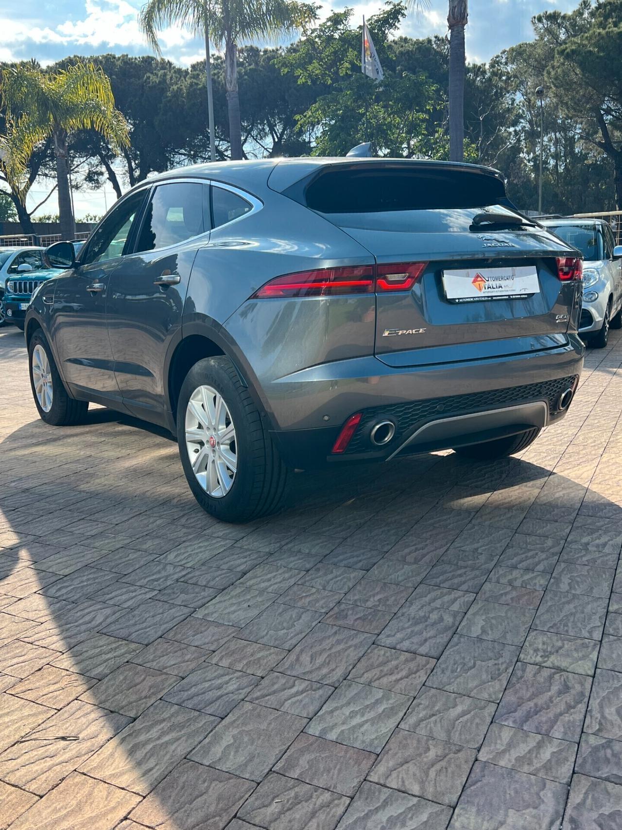 Jaguar E-Pace 2.0D 150 CV R-Dynamic